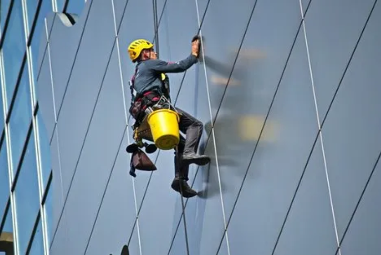 Facade Cleaning